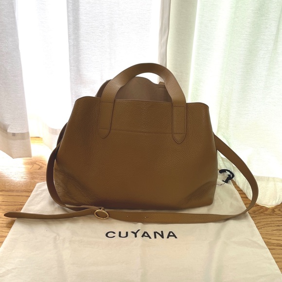 Cuyana Bags Limited Edition Cuyana Zippered Satchel Cappuccino Italian Pebbled Leather